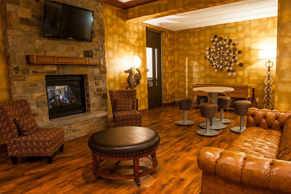 El Rancho Hotel Уилистън Екстериор снимка