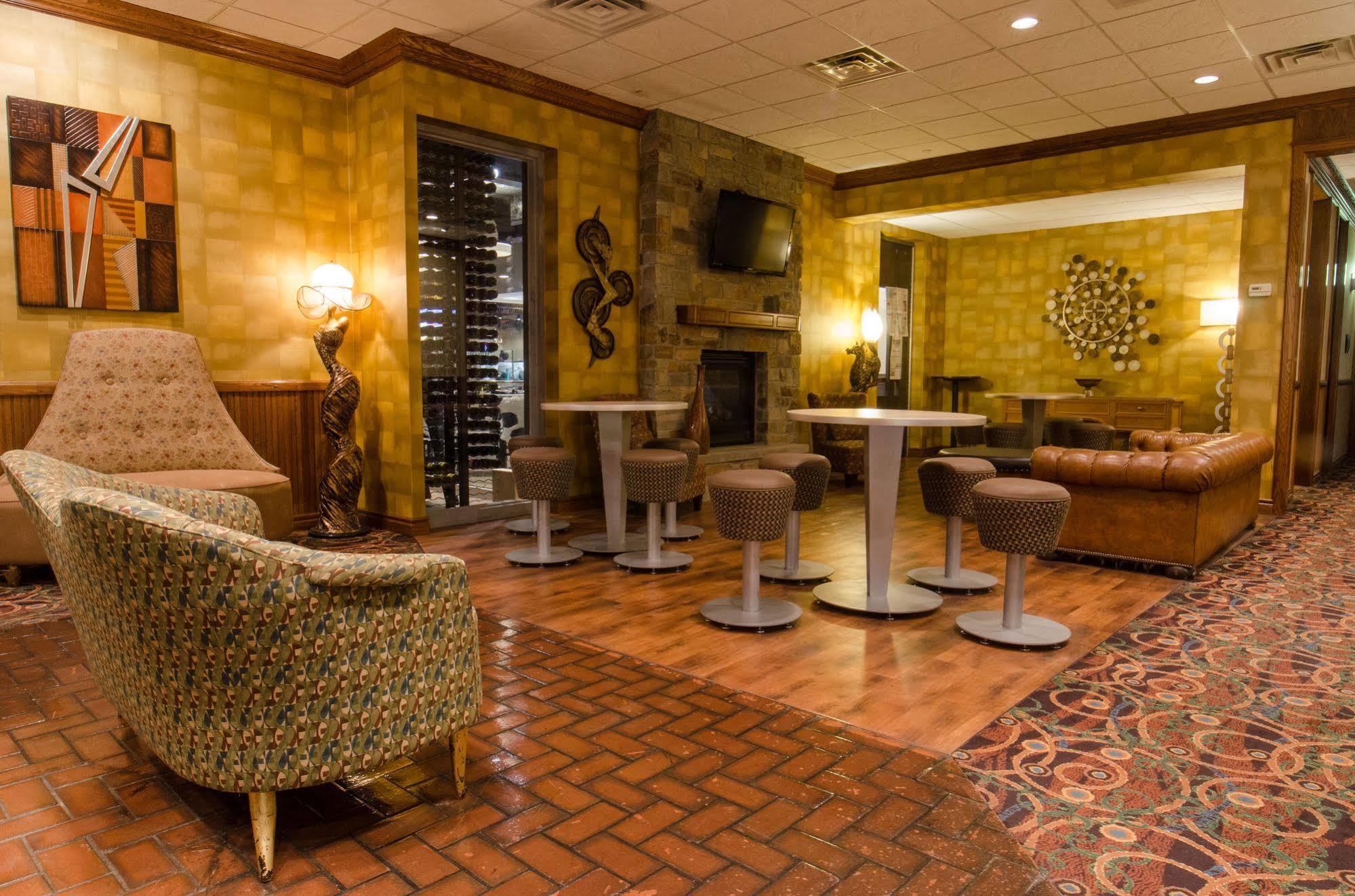 El Rancho Hotel Уилистън Екстериор снимка